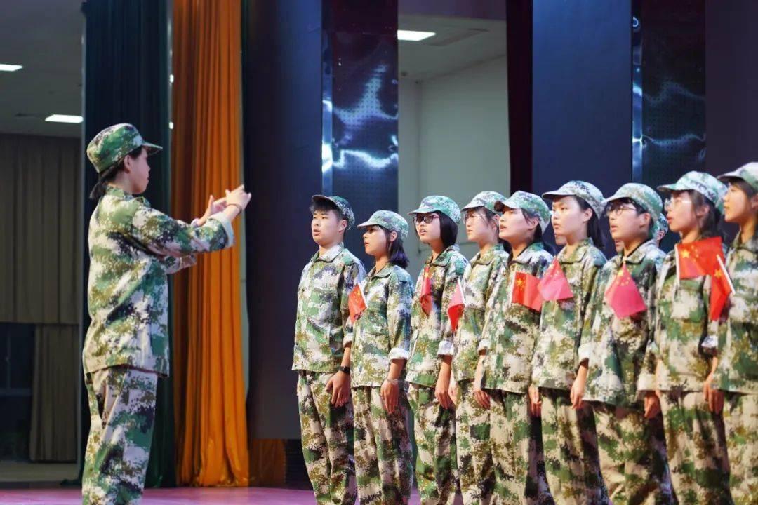 哈尔滨“冻柿子咖啡”火出圈 京东年货节下单德龙E系列咖啡机享6期免息